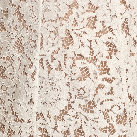 LuLu White Lace Midi Dress. Size Small. White lace overlay a nude knit liner. - Picture 5 of 5